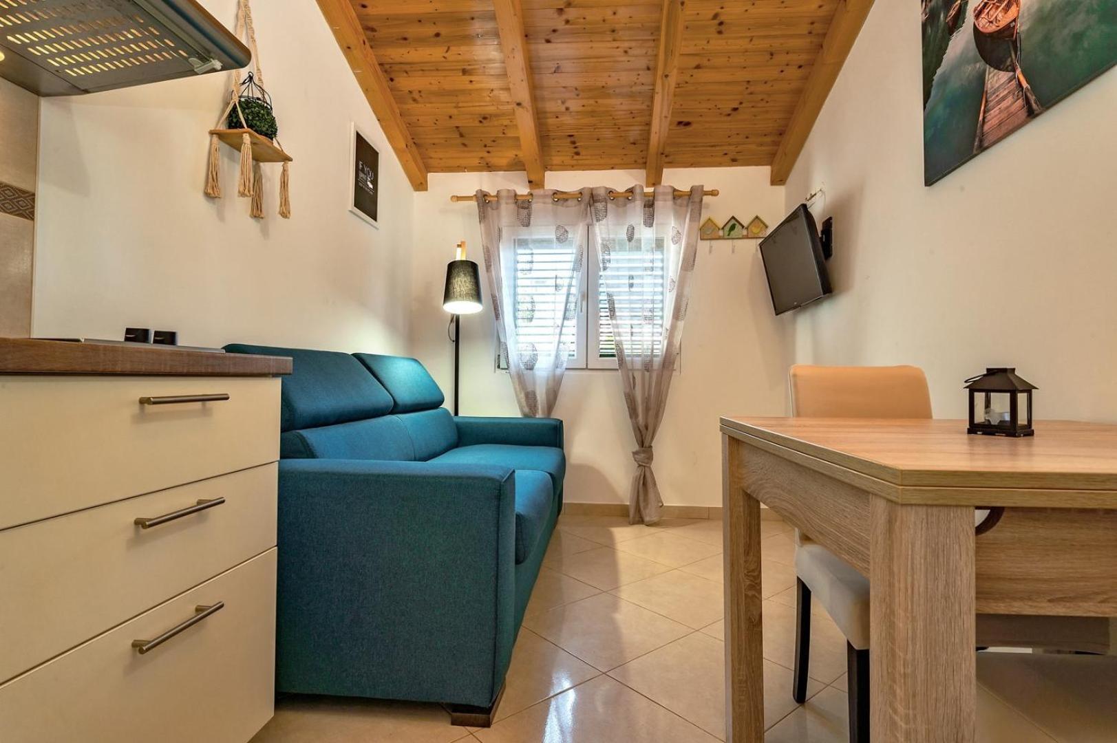 Sea Flower Beachfront Villa Севид Екстериор снимка
